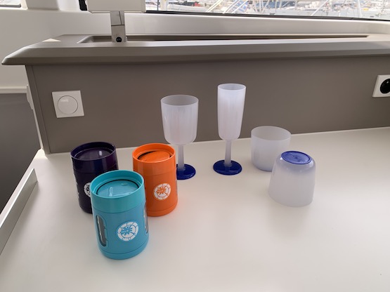 drinking-glasses-and-coffee-cups-from-australia